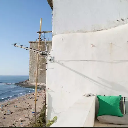 Seafront House Above The M113 펜션 에리세이라