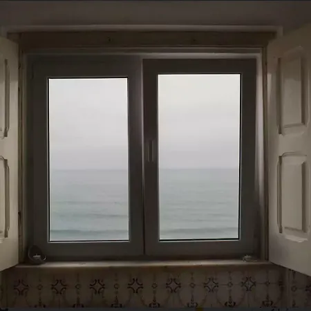 Seafront House Above The M113 펜션 에리세이라