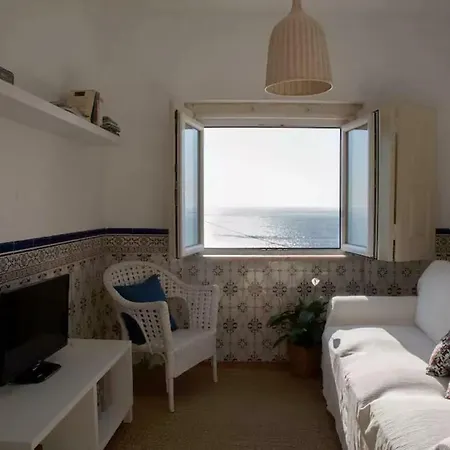 בית נופש Seafront House Above The M113 אריסרייה