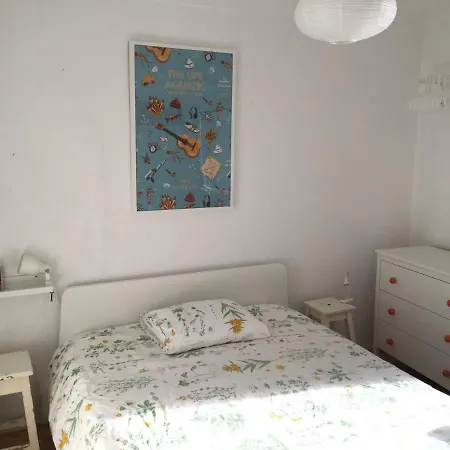 Semesterbostad Seafront House Above The M113 Ericeira