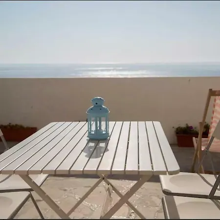 Seafront House Above The M113 Ericeira