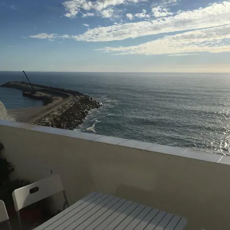 בית נופש Seafront House Above The M113