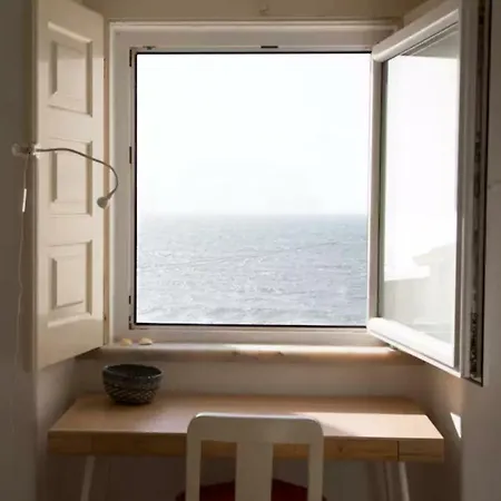 Seafront House Above The M113 Semesterbostad Ericeira